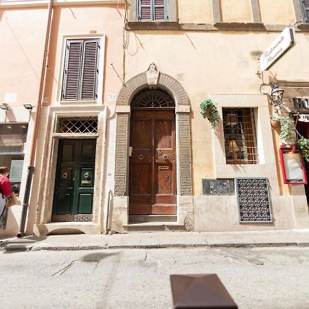 The Best Rent - Apartment Near Fontana Di Trevi Roma Exterior foto